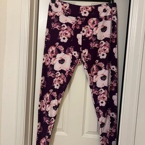 LuLaRoe Floral Purple Leggings TC2